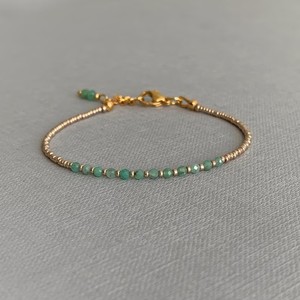 Zooying Adjustable <strong>Emerald</strong> and Seed <strong>Beads</strong> Skinny Gem Birthstone Bracelet for Women - Product Image 1