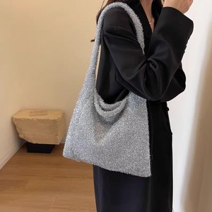 Sac hobo en tricot brillant, grand sac fourre-tout en crochet, sac à main doux pour femmes, idéal pour la plage, le shopping, l'usage quotidien, sac tendance pour l'été - Product Image 2