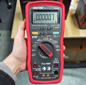 Multímetro Digital Industrial UNI-T UT197 de China, True RMS IP67 1000A, para Uso en Laboratorios e Industrias Petroquímicas - Product Image 6