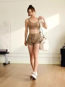 Nuevos pantalones cortos de Fitness de tres cuartos de cintura alta antideslumbrantes de verano para mujer, pantalones de Yoga tejidos transpirables para correr, cordón de cintura media - Product Image 5