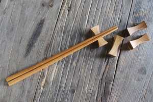 Baguettes en bois de qualité supérieure, légères et durables, pour la cuisine asiatique et les repas quotidiens - Product Image 3