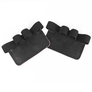 Protectores de manos personalizados para entrenamiento y fitness, protectores de manos de cuero PU antideslizantes y resistentes al desgaste, protectores de manos engrosados para levantamiento de pesas. - Product Image 5