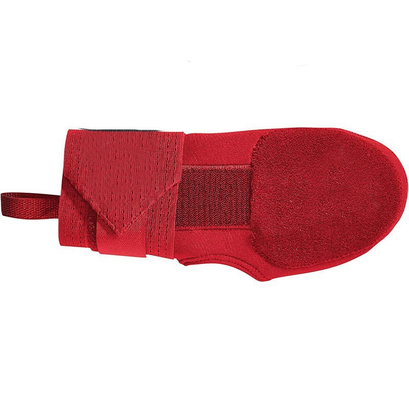 La main droite-rouge
