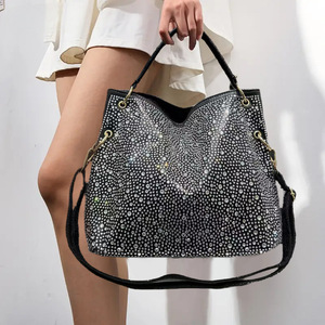 Bolso de Hombro Elegante para Mujer, Ligero, con Joyería de Diamantes, Personalizado, de Gran Capacidad, Estilo Socialité - Product Image 5