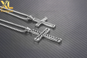 Collar de Acero Inoxidable con Cruz y Patrón de Espiga Estilo Hiphop, Chapado de 0.3mm, Joyería Gótica para Hombres y Mujeres - Product Image 4