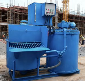 Tanque de mezcla y almacenamiento de lodos de gran capacidad con motor dual de 9 kilovatios, con un tanque de 1100 litros y dos puertos de descarga. - Product Image 2