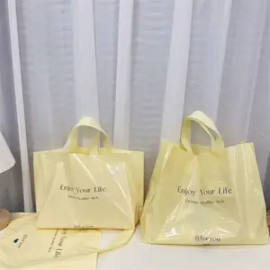 चीन आपूर्तिकर्ता कस्टम सोने धातु गैर बुना शॉपिंग बैग पुनः प्रयोज्य खरीदारी बैग पुनः प्रयोज्य खरीदारी बैग