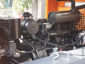 Motor Industrial Portátil de Accionamiento Directo de 110 kW y 350 CFM, Sistema Integrado Lubricado y Refrigerado por Aire de un Solo Eje - Product Image 4