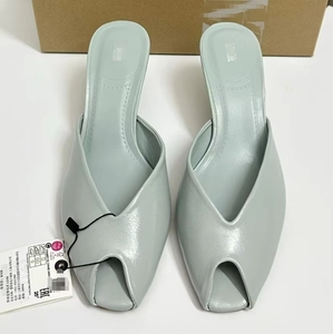 F1020 2025 Chaussures pour femmes, nouveau style, logo personnalisé, talons dorés pour banquets, sandales élégantes <span class=keywords><strong>bordeaux</strong></span> pour filles, pantoufles à talons, en stock - Product Image 6