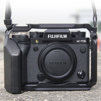 Cage de caméra Fuji XT5 avec plaque de dégagement rapide avec trous filetés de 1/4 "3/8"