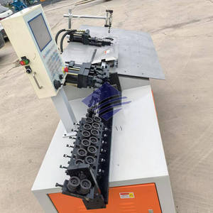 Máquina de doblado CNC 2D para piezas automotrices, para conformado de alta precisión, adecuada para conectores metálicos. - Product Image 3