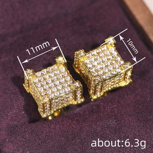 Orecchini a Perno Minimalisti per Donne, Design Unico e Compatto, Accessori per Orecchie da Indossare Ogni Giorno - Product Image 4