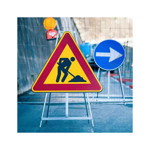 Señal <span class=keywords><strong>de</strong></span> tráfico personalizada seguridad hombre en el trabajo tráfico reflectante triángulo señal <span class=keywords><strong>de</strong></span> advertencia <span class=keywords><strong>señales</strong></span> <span class=keywords><strong>de</strong></span> construcción con soporte - Product Image 4