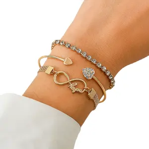 Custom Retro Love Diamanten Ketting Armband Set Met Eenvoudige Diamanten Inbedding Voor Vrouwen Veelzijdig En Modieus