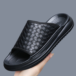 Sandales d'été pour hommes à bout ouvert en EVA, antidérapantes, couleur unie, semelle épaisse, chaussures de plage décontractées, tige en PU, légères et confortables - Product Image 1