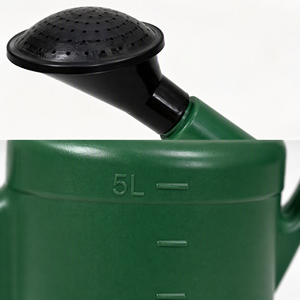 Regadera de Plástico de 5L, 8L, 10L y 12L con Boquilla Larga y Cabezal de Rosca Extraíble para Plantas de Interior y Exterior, Flores e Invernaderos - Product Image 5