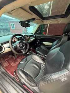 Voiture intelligente pour dame 2011BMW <span class=keywords><strong>Mini</strong></span> <span class=keywords><strong>Cooper</strong></span> 4 sièges, porte en verre sans cadre, CCS, toit ouvrant, rétroviseurs et sièges électriques, voitures d'occasion, voitures - Product Image 5