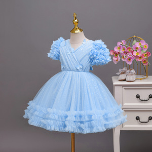 Robe de princesse pour filles, douce et agréable pour la peau, avec manches bouffantes florales 3D, décor papillon, jupe en tulle à volants scintillants, pour anniversaire et mariage - Product Image 4