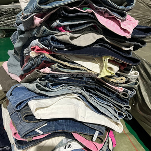 F15 二手服装批量日常穿着复古服装二手布料混合服饰类别经济批发商业库存 - Product Image 1