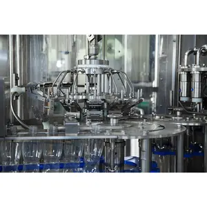 Надежная индивидуальная конструкция 4000BPH, простая в эксплуатации автоматическая машина для наполнения воды для жидких напитков