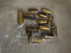 Condensador de Audio dorado importado Nichicon electrolítico de aluminio 4,7/100/220/<span class=keywords><strong>470</strong></span>/1000/4700Uf 25V/35V/50V/63V - Product Image 2