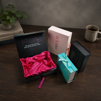 Boîte cadeau magnétique rigide noire mate de luxe personnalisée, emballage en carton premium avec logo pour cadeaux d'entreprise et de vente au détail