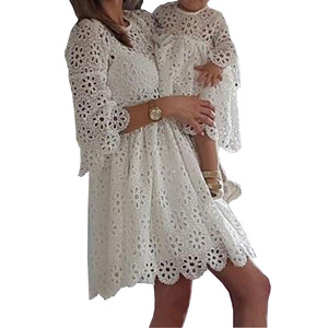 Mother <strong>and</strong> <strong>Daughter</strong> <strong>Matching</strong> <strong>Dress</strong> Breathable Skin-Friendly Fabrics Round Neck Knee-Length Lace <strong>Dress</strong> for Summer Daily Outfits - Product Image 2
