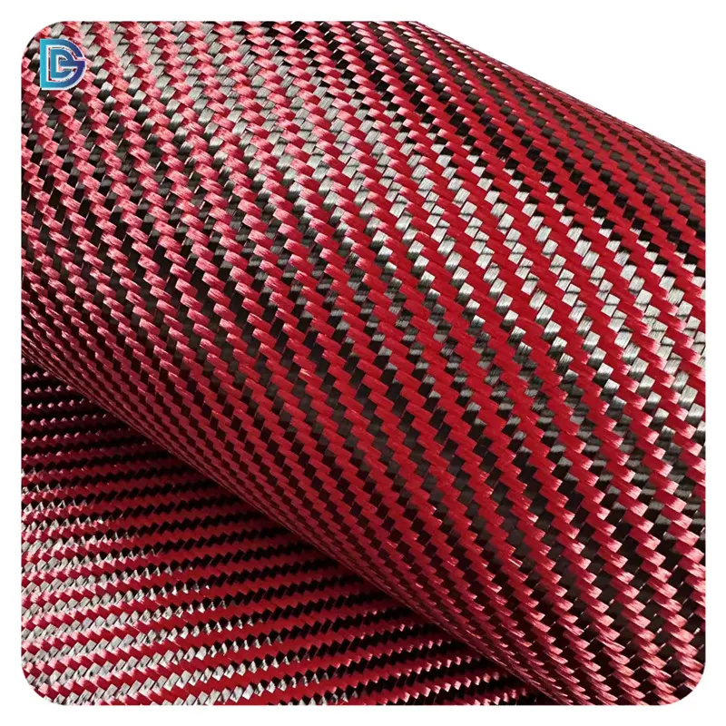 ผ้าไฮบริดสีแดงสีดำ200gsm 3K น้ำหนัก7.05ออนซ์สิ่งทอลายทแยงความกว้าง100ซม. ผ้าคาร์บอนไฟเบอร์ผสมไฮบริด