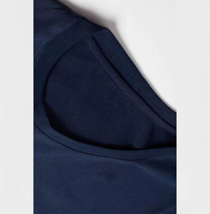 T-shirt uni pour femmes Lifestyle Ready, conçu pour les tenues quotidiennes, offrant une forme confortable, une sensation douce et un style facile - Product Image 6