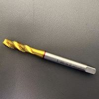 Tap Mesin HSSE DIN371 6H Berlapis TiN, Tap Ulir Metrik Baja Kecepatan Tinggi Kobalt Spiral Flute, Alat Pembuat Ulir M6*1 M8*1.25 M10*1.5