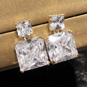 Orecchini Pendenti Geometrici Quadrati per Donne, Design di Tendenza, Accessori per Orecchie da Indossare Quotidianamente - Product Image 5