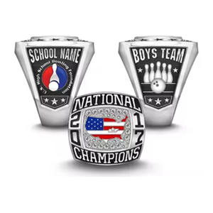 Bagues de championnat de sport en métal émaillé et doré avec logo personnalisé personnalisé - Product Image 1