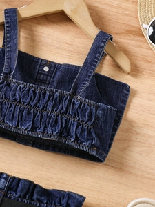 Conjunto de Roupas para Meninas Pequenas por Atacado, Top de Denim Sem Mangas com Laço + Shorts Jeans, Conjunto de 2 Peças - Product Image 5
