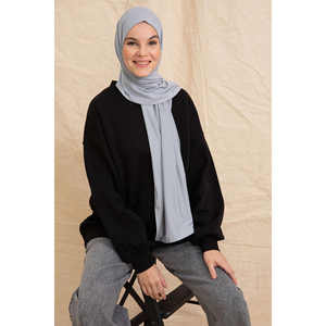 Pañuelo de Algodón Sencillo Gris para Mujer, Estilo Modesto, Lavable, Silueta Recta con Cintura Natural - Product Image 2