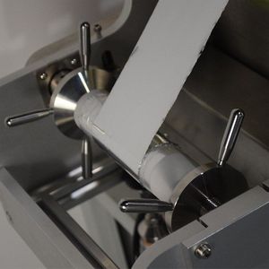Máquina de Recubrimiento de Electrodos de Rollo a Rollo de Laboratorio con Cuchilla <span class=keywords><strong>Doctor</strong></span> - Product Image 3