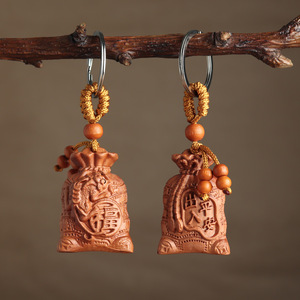 Llavero de Madera de Melocotón con Bolsa de la Suerte, Soporte para Monedas Grabado, Adorno Portátil, Colgante para Coche, Regalo de Negocios - Product Image 2