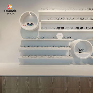 Conception personnalisée de magasin d'optique écologique |   Vitrines pour lunettes et lunettes de soleil avec éclairage LED |   Solution de vente au détail tout-en-un - Product Image 2