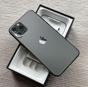 Venta al por Mayor de <span class=keywords><strong>iPhone</strong></span> <span class=keywords><strong>11</strong></span> <span class=keywords><strong>Pro</strong></span> / <span class=keywords><strong>11</strong></span> <span class=keywords><strong>Pro</strong></span> <span class=keywords><strong>Max</strong></span> Usados, Originales y Desbloqueados, en Buen Estado, 64GB / 256GB, Todos los Colores Disponibles - Product Image 5