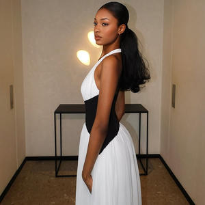 <span class=keywords><strong>Robe</strong></span> longue pour femme de style européen et américain, <span class=keywords><strong>noire</strong></span> et blanche, à taille froncée, coupe ajustée, style A, avec col halter sexy en V - Product Image 4