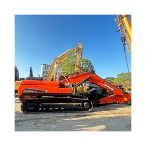 Excavadora de cadenas compacta DOOSAN DX300 de 30 toneladas usada, con pocas horas de trabajo, stock suficiente y entrega rápida - Product Image 1