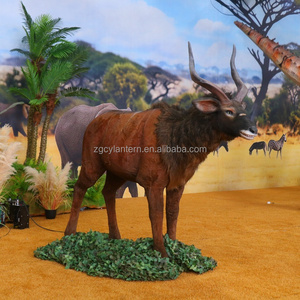 Modèle d'antilope animatronique réaliste grandeur nature, peint à la main, en silicone et métal, pour affichage intérieur dans les restaurants, centres commerciaux et espaces jungle. - Product Image 1