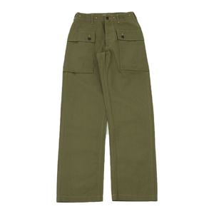 Pantalon cargo taille haute à jambe large avec braguette boutonnée, 100% coton sergé, motif chevrons Marine Corps, vente en gros - Product Image 2