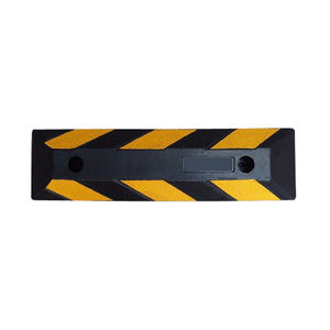Bloque de estacionamiento de caucho resistente, tope de estacionamiento de caucho reciclado duradero para coches, furgonetas y camiones - Product Image 2