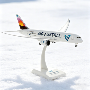 1:<span class=keywords><strong>200</strong></span> Maßstab Air Austral Lackierung Boeing 787 Dreamliner Modell, Sammlerstück Flugzeugmodell aus Kunstharz, Luftfahrt-Dekor Geschenk - Product Image 3