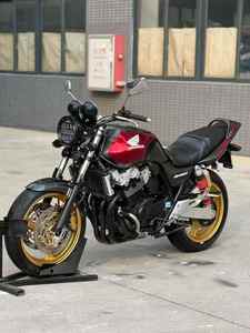 Motocicletas Usadas Honda1 CB400 399cc, Refrigeración Líquida, Cuatro Cilindros en Línea, <span class=keywords><strong>Moto</strong></span> Desnuda, Motos a Gasolina - Product Image 1