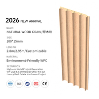 Panneau mural cannelé moderne en WPC à grain de bois naturel 100x15mm 4 grilles, étanche, pour salle de bain, revêtement commercial, escalier, entrepôt