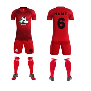Le kit d'entraînement de football rouge nouvellement conçu maillot de football personnalisé technique de sublimation thermique kit de football pour hommes avec enfants - Product Image 2