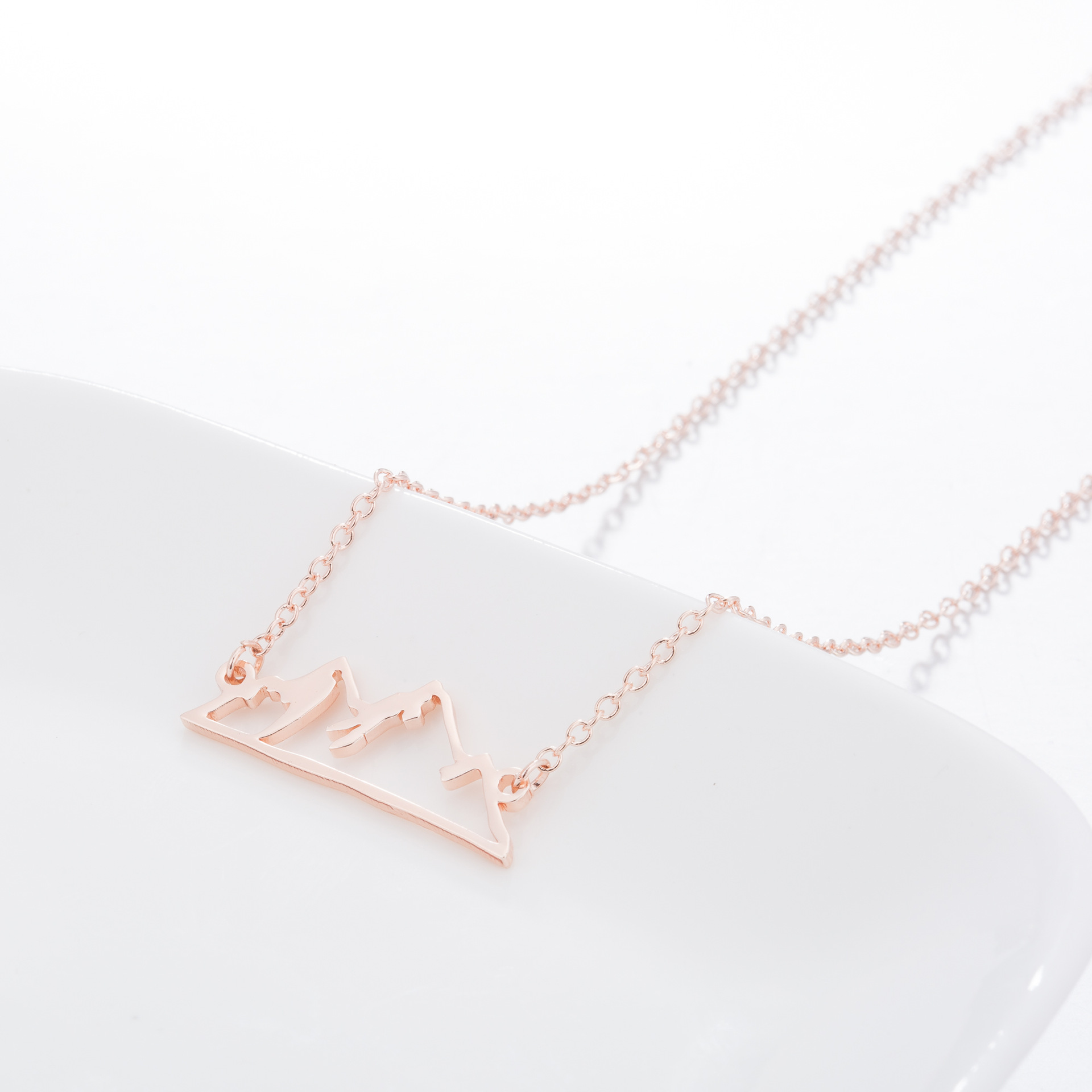rose gold Necklaces