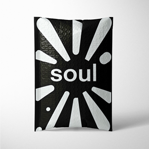 Enveloppe à bulles en papier de couleur personnalisée, recyclable, antichoc, pour l'envoi de colis cadeaux et de vêtements - Product Image 1