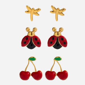 Pendientes de Insectos: Mariquita, Cereza, Libélula, Aleación de Zinc, Chapado en Oro de 18K, Acero Inoxidable, Set de Joyería de Moda - Product Image 1